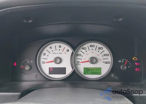 2005 Ford Escape Xlt z USA, uszkodzony, nr VIN 1FMYU93105KA05917